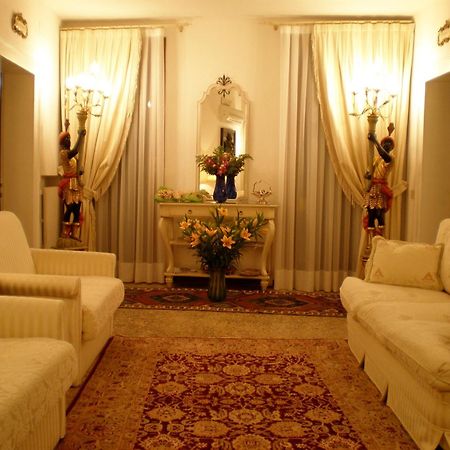 B&B La Corte Dei Dogi Венеція Екстер'єр фото